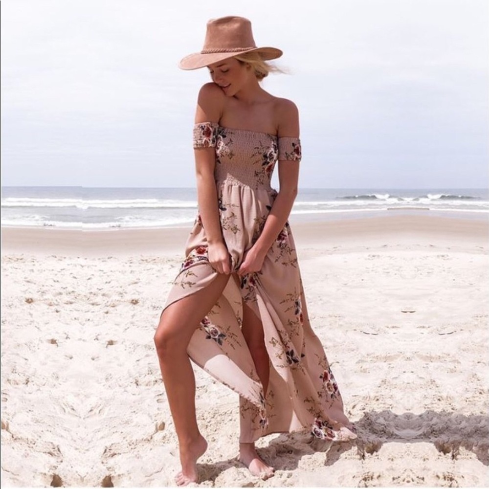 Off shoulder floral print maxi